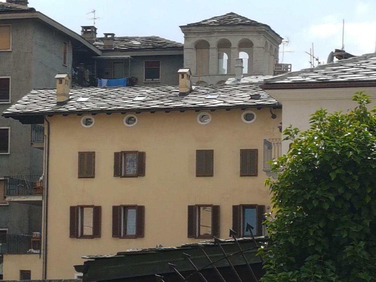 Maison Forum Leilighet Aosta Eksteriør bilde